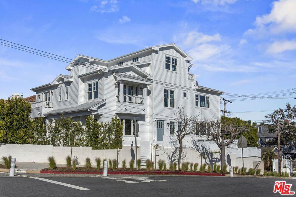 MLS #26644111 image #0