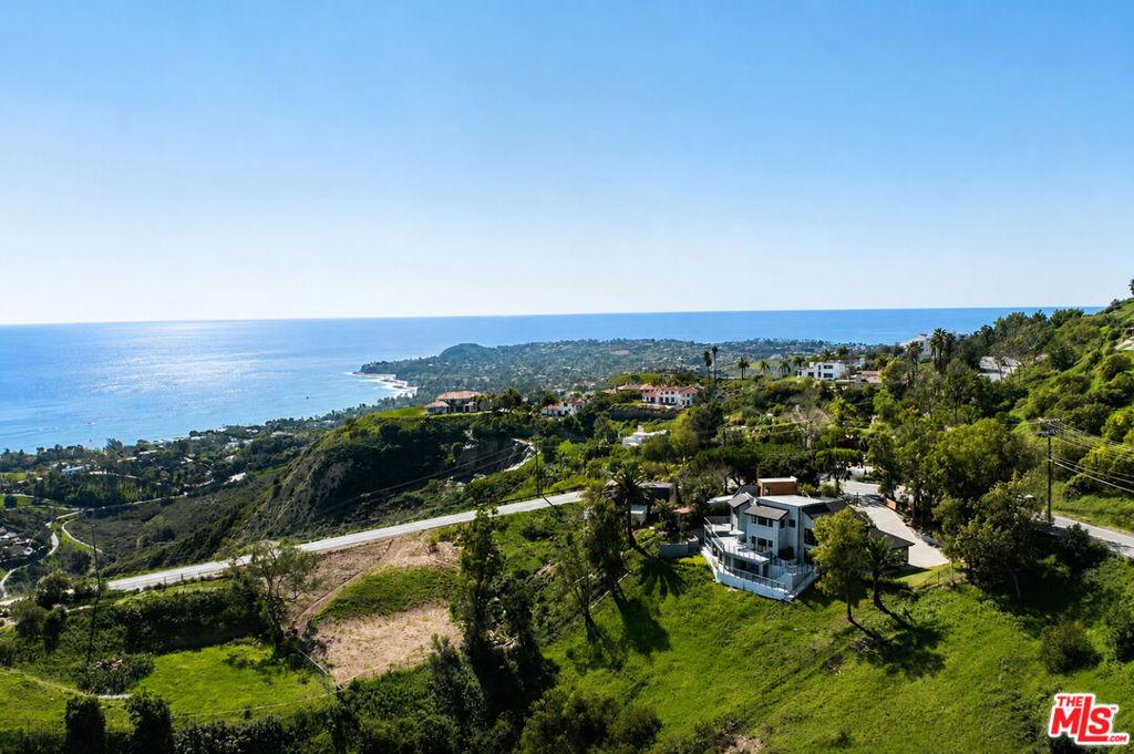 4756 Latigo Canyon RD Malibu CA 90265 | MLS #26644937 45 MLS #26644937 image #0