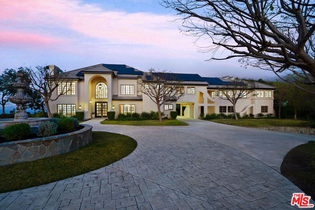 MLS #26645049 image #0