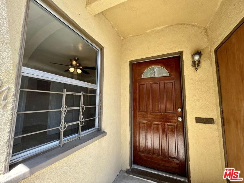 1807 S Redondo BL #Lower Los Angeles CA 90019 | MLS #26648765 45 MLS #26648765 image #0
