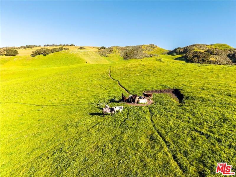 MLS #26648881 image #0