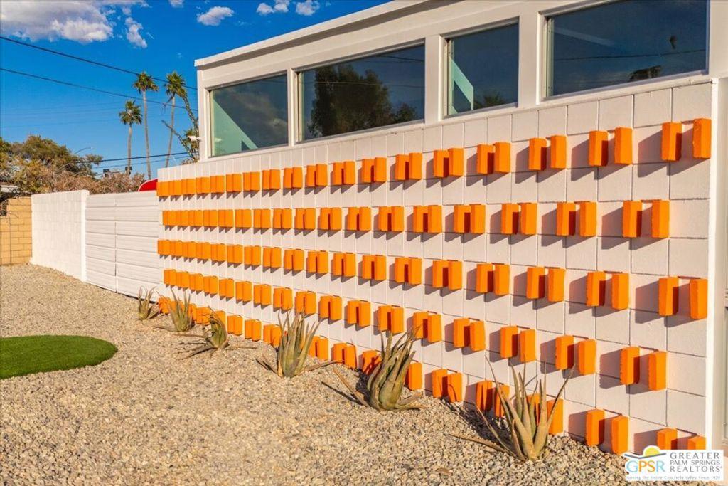 MLS #26650813PS image #0