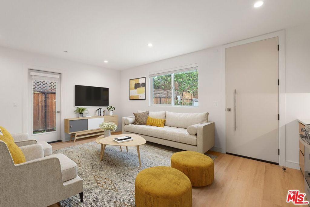 MLS #26652519 image #0