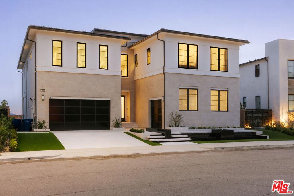 MLS #26653991 image #0