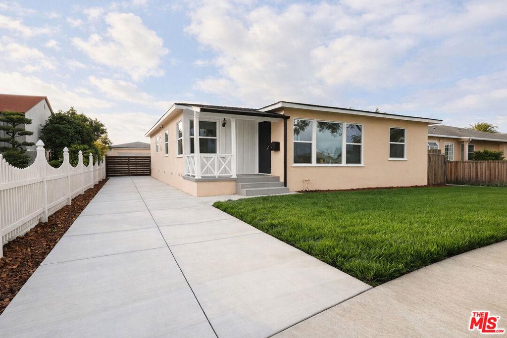 15605 S Berendo AV Gardena CA 90247 | MLS #26654225 45 MLS #26654225 image #0