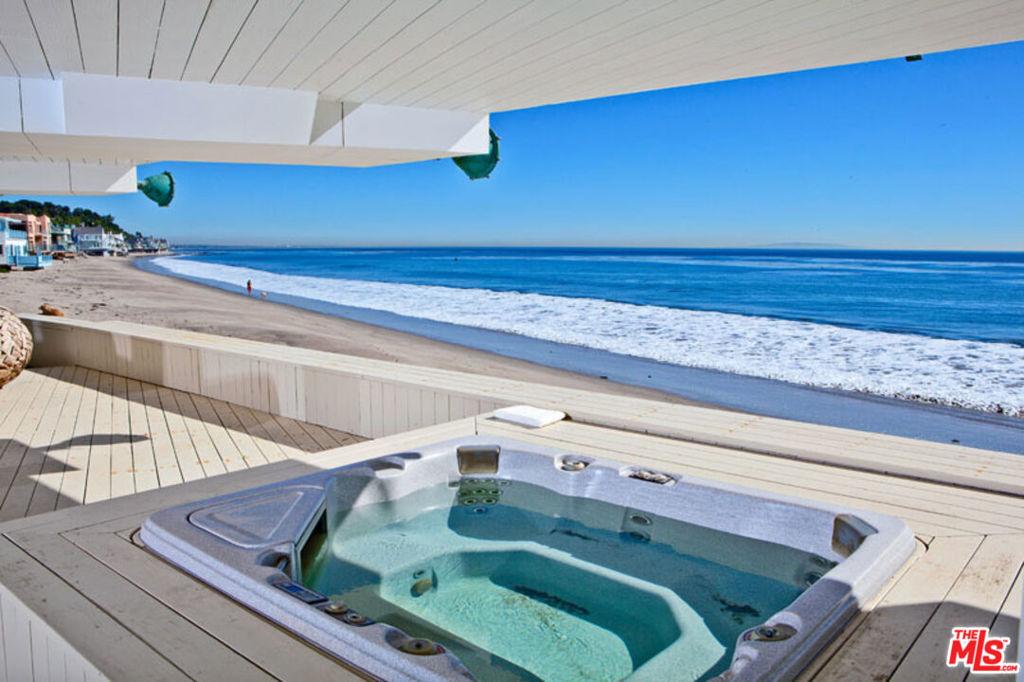 MLS #26654631 image #0