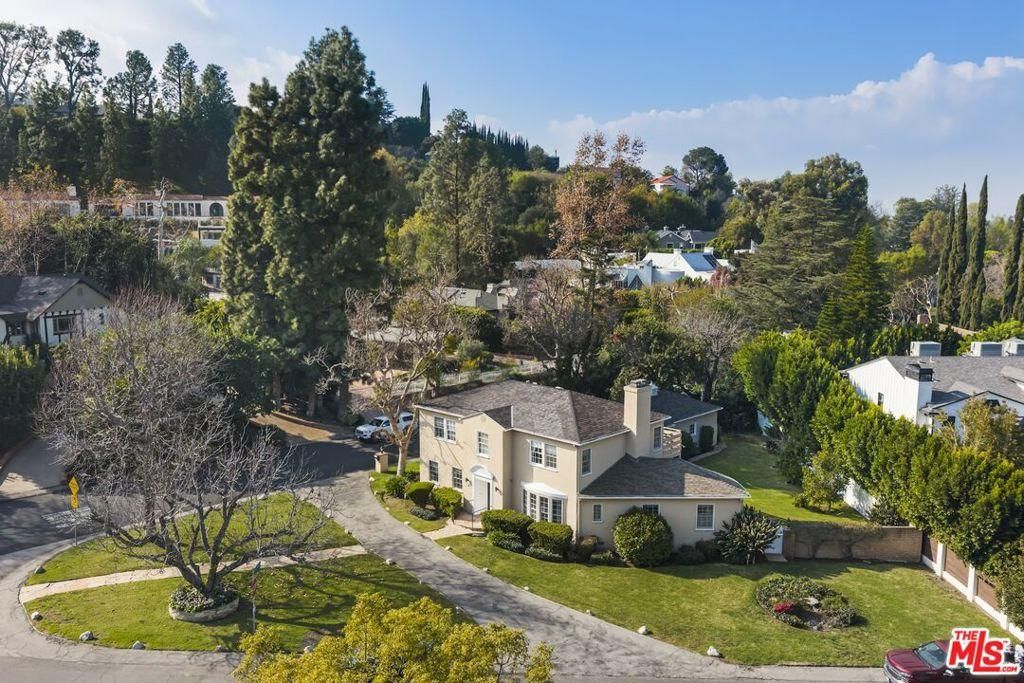 MLS #26657013 image #0