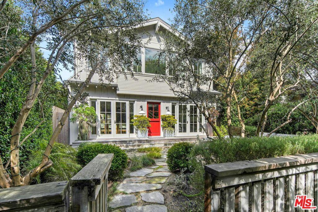 MLS #26657561 image #0