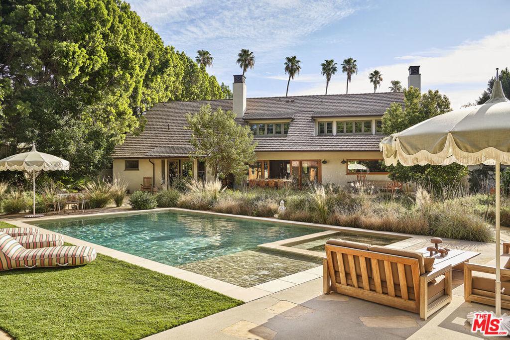 MLS #26659351 image #0