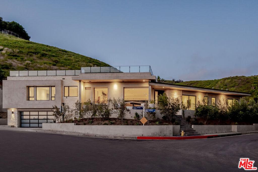 MLS #26660569 image #0