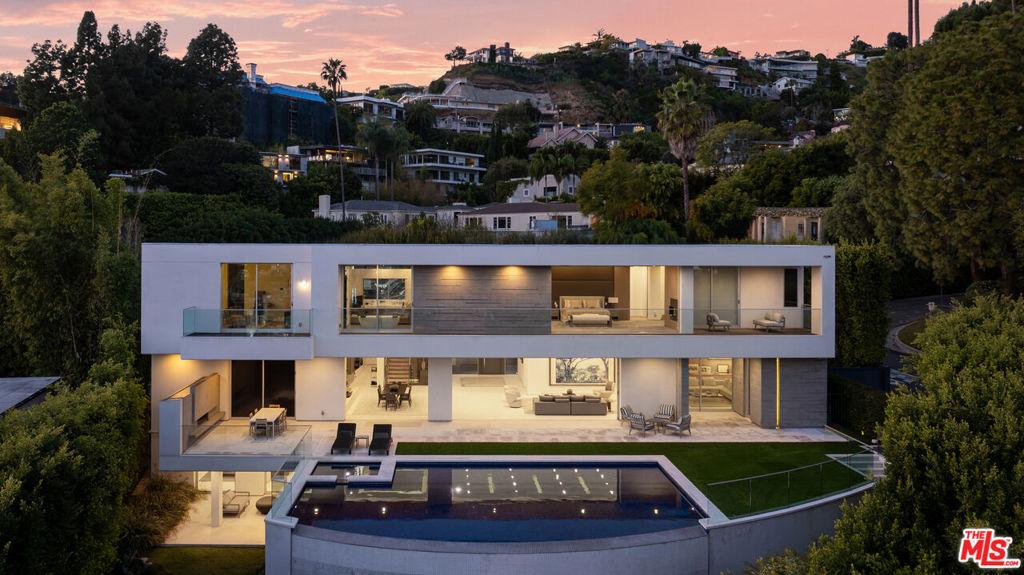 MLS #26660611 image #0