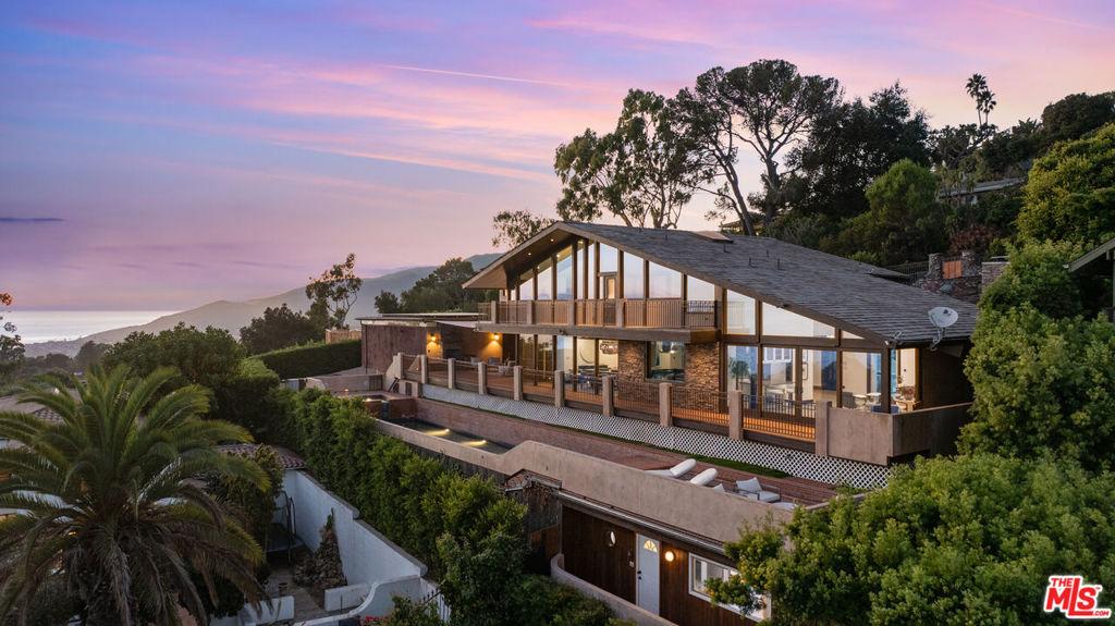 MLS #26661057 image #0