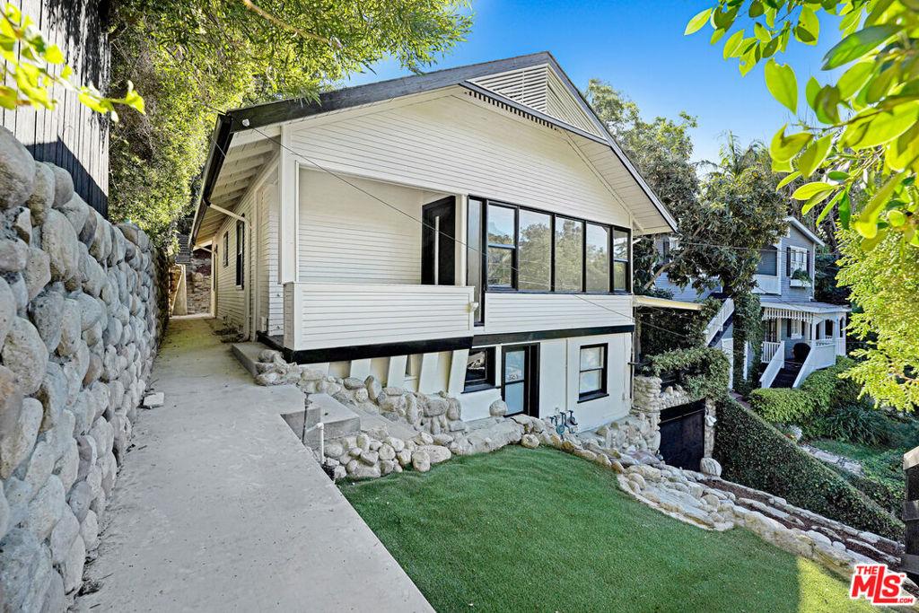316 Crane BL Los Angeles CA 90065 | MLS #26661167 45 MLS #26661167 image #0