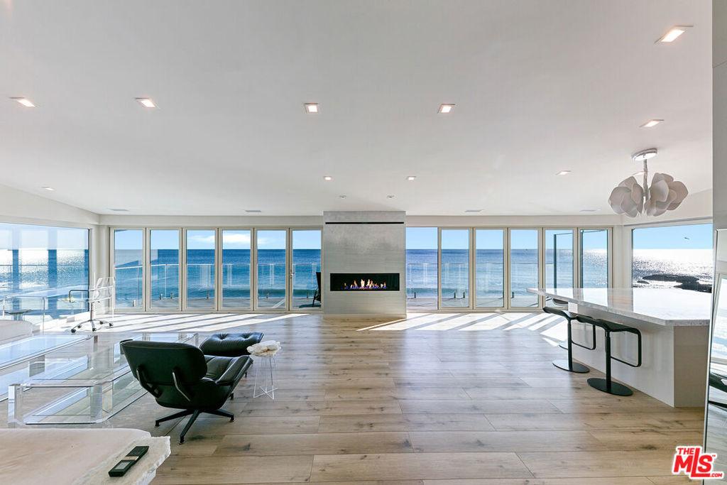 MLS #26661679 image #0