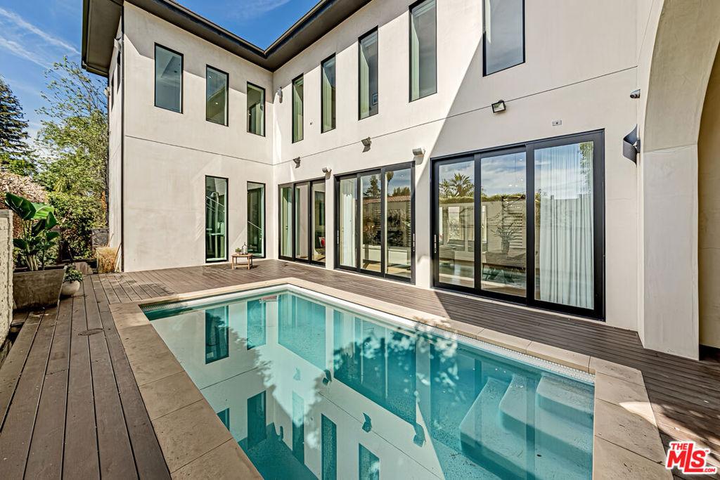 MLS #26661705 image #0