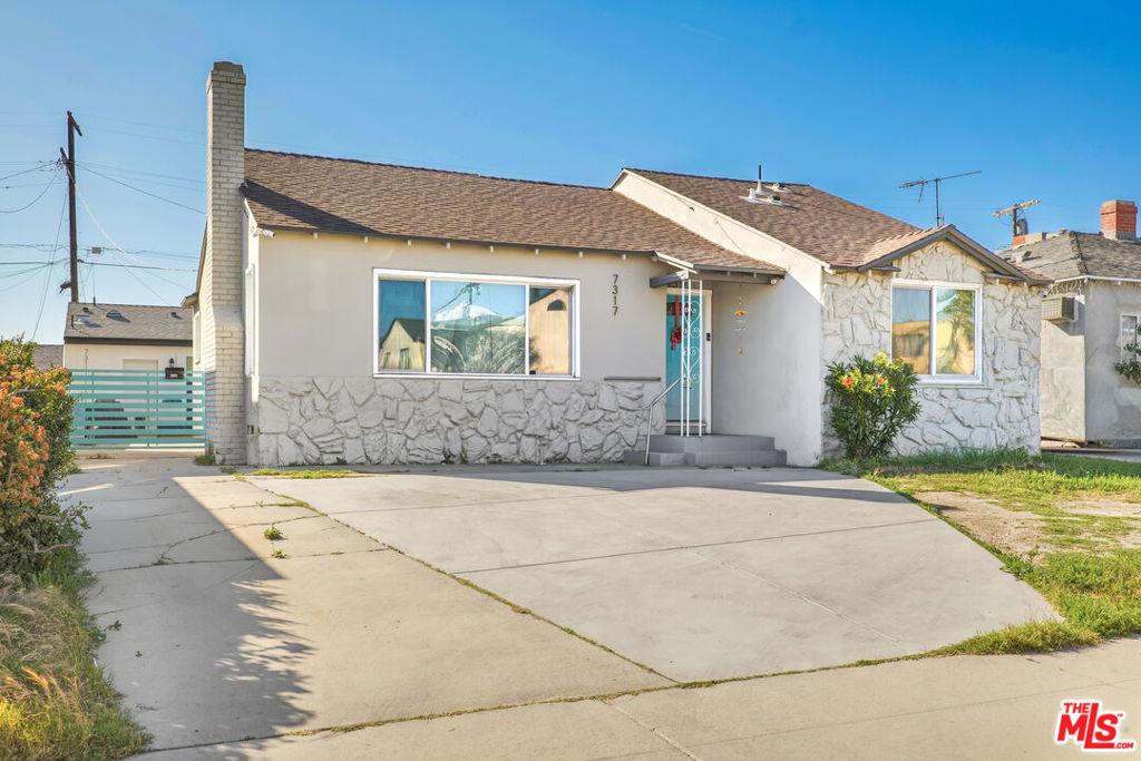 7317 Tujunga AV North Hollywood CA 91605 | MLS #26662157 41 MLS #26662157 image #0