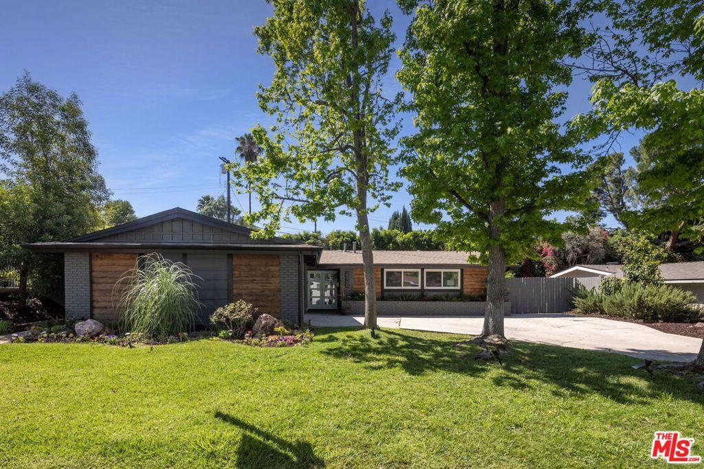 MLS #26662437 image #0