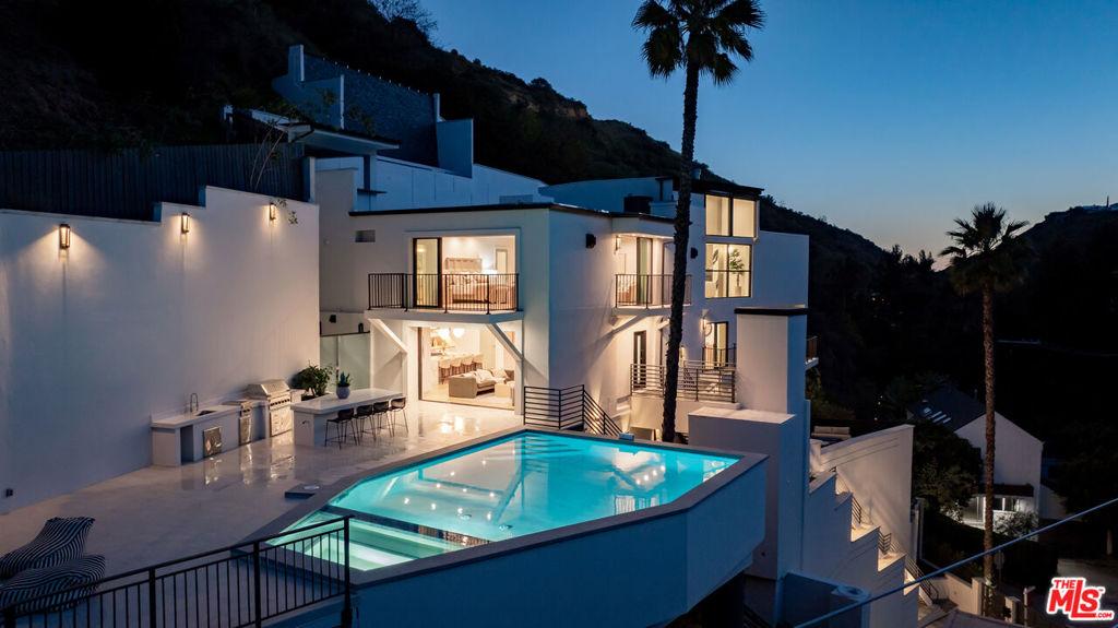 MLS #26662739 image #0