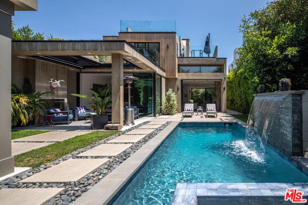 MLS #26662967 image #0