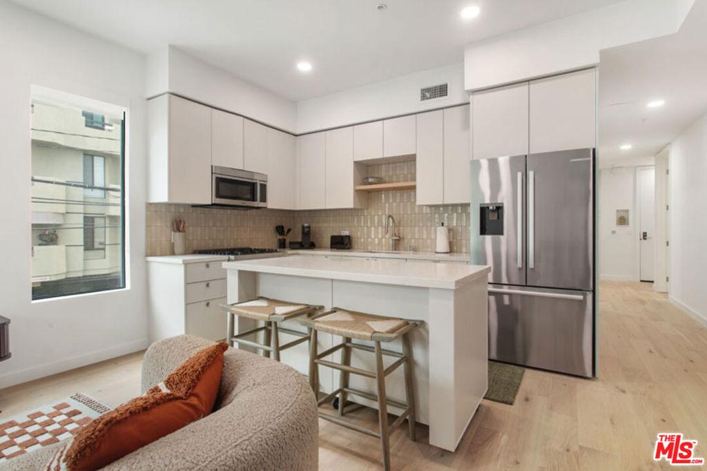 10310 Santa Monica BL #410 Los Angeles CA 90025 | MLS #26663161 45 MLS #26663161 image #0