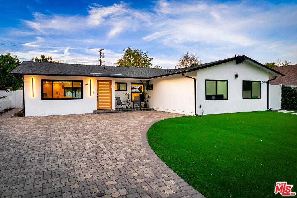 MLS #26666591 image #0