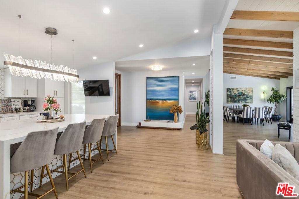 MLS #26667077 image #0