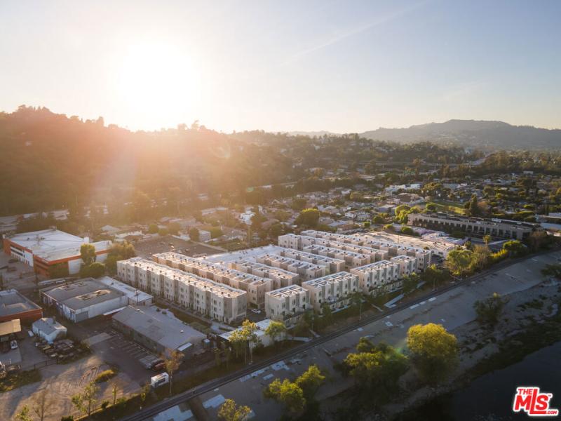 2720 N Cadence WY Los Angeles CA 90039 | MLS #26667689 45 MLS #26667689 image #0