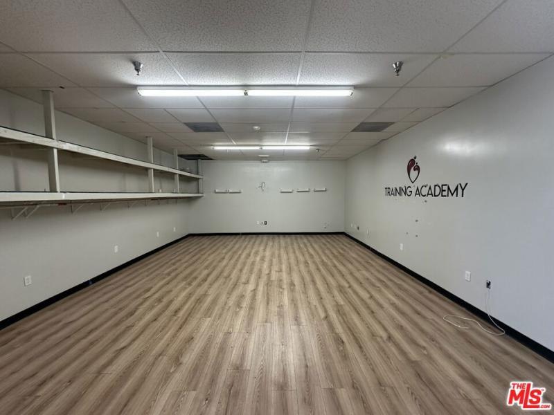 MLS #26668405 image #0
