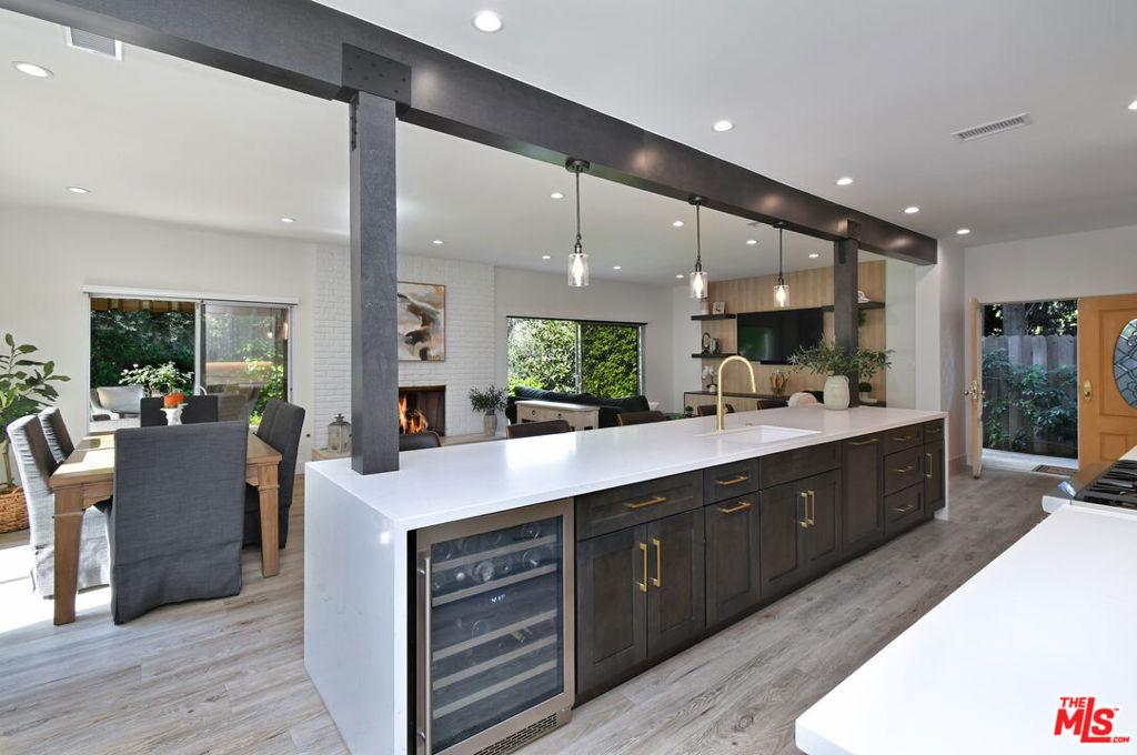 MLS #26670095 image #0