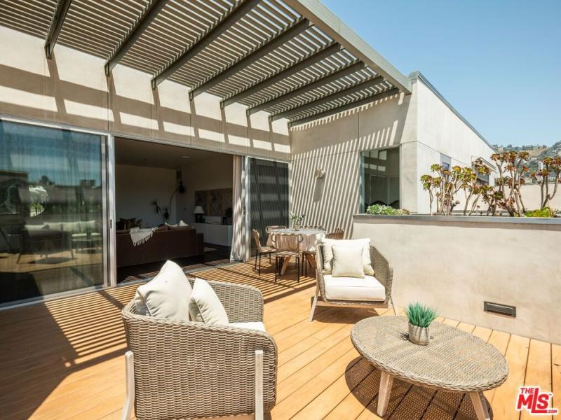 MLS #26670193 image #0