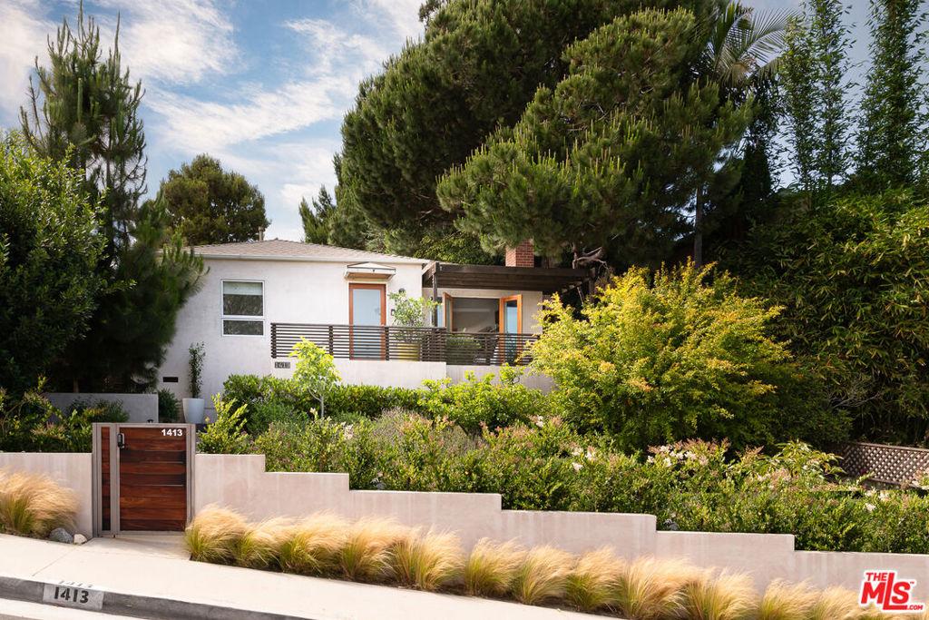 MLS #26670275 image #0