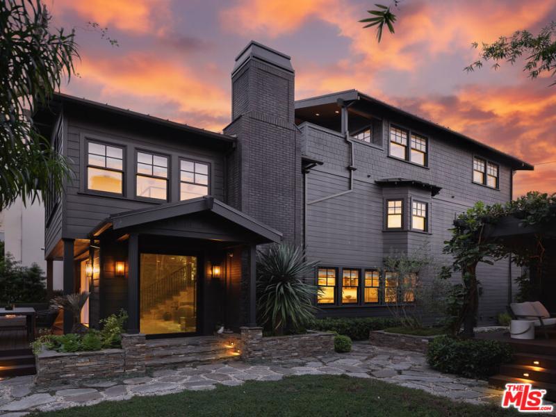 MLS #26670485 image #0