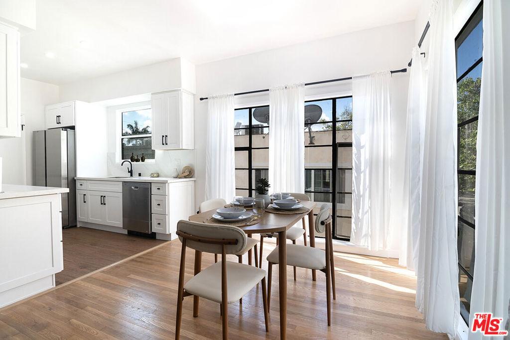 344 S Rexford DR #4 Beverly Hills CA 90212 | MLS #26670659 45 MLS #26670659 image #0