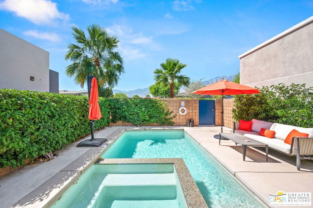 MLS #26670891PS image #0