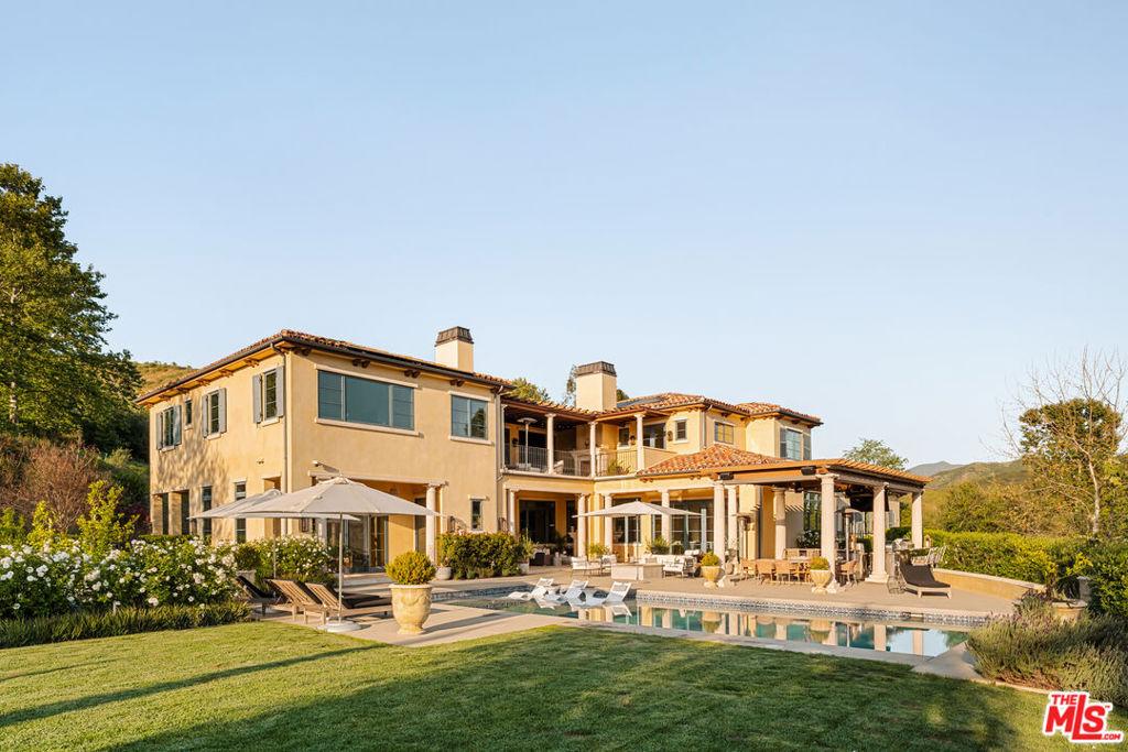 MLS #26671421 image #0