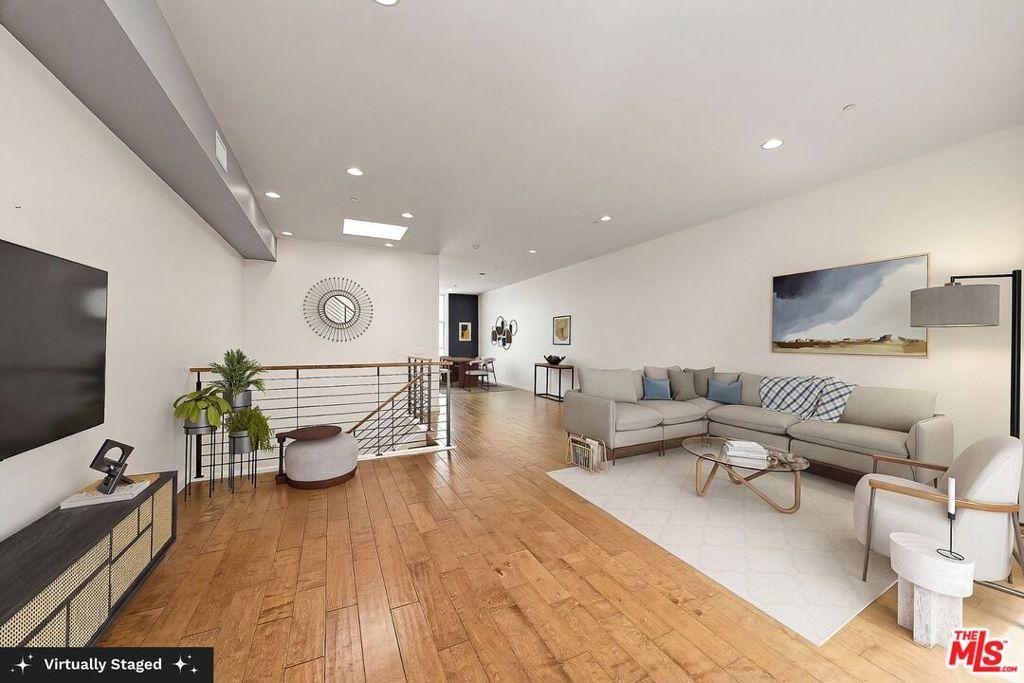 MLS #26671677 image #0