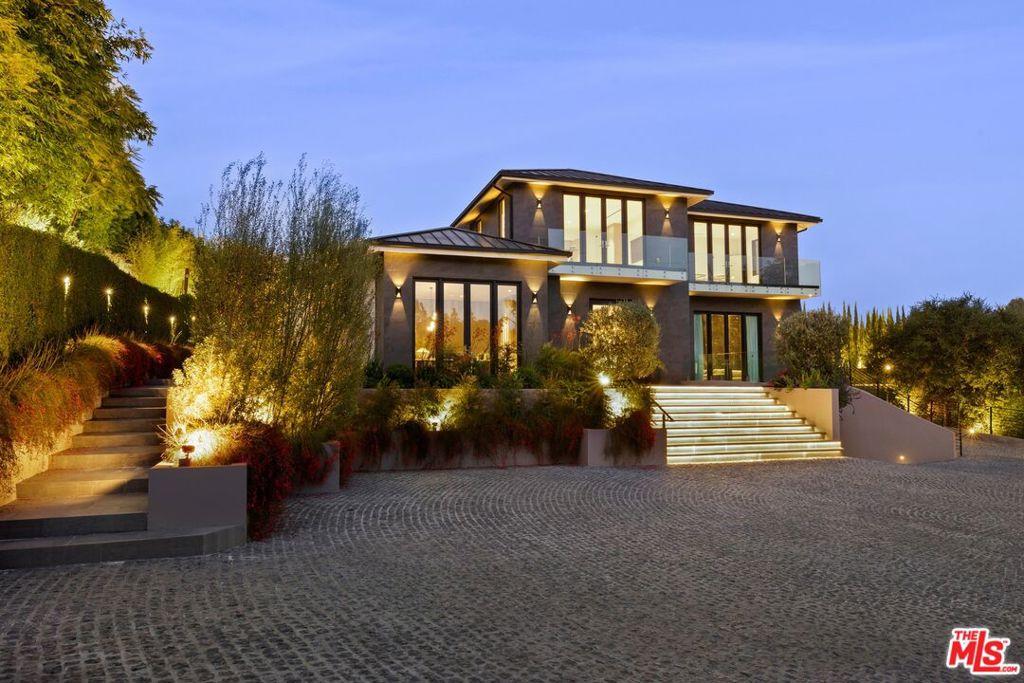 MLS #26671969 image #0