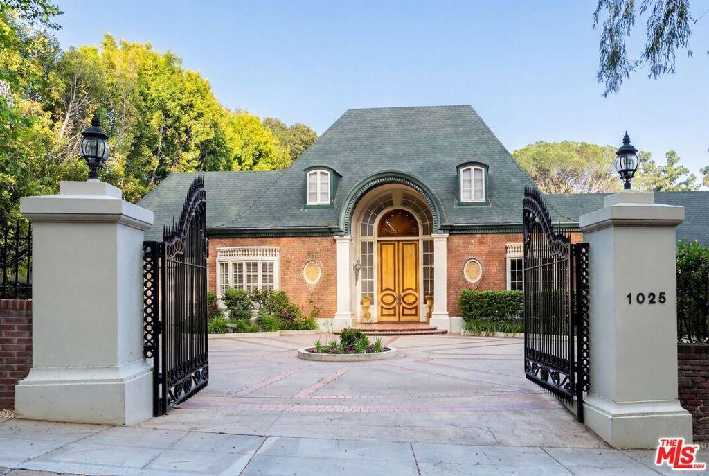 MLS #26672669 image #0