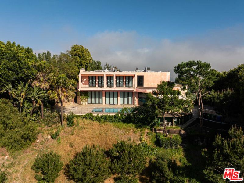 MLS #26672907 image #0