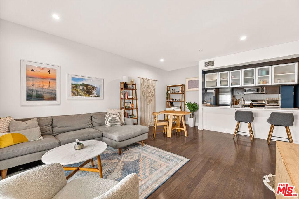 1700 Sawtelle BL #208 Los Angeles CA 90025 | MLS #26673467 45 MLS #26673467 image #0