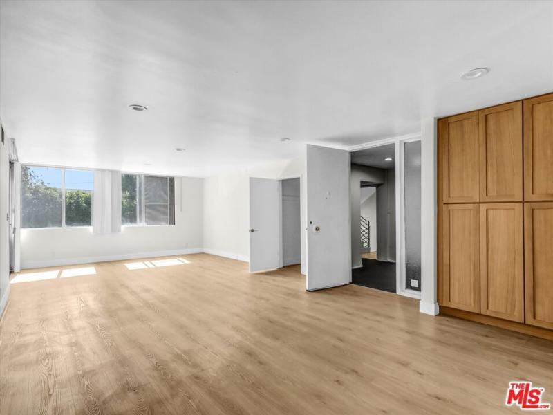 MLS #26674293 image #0