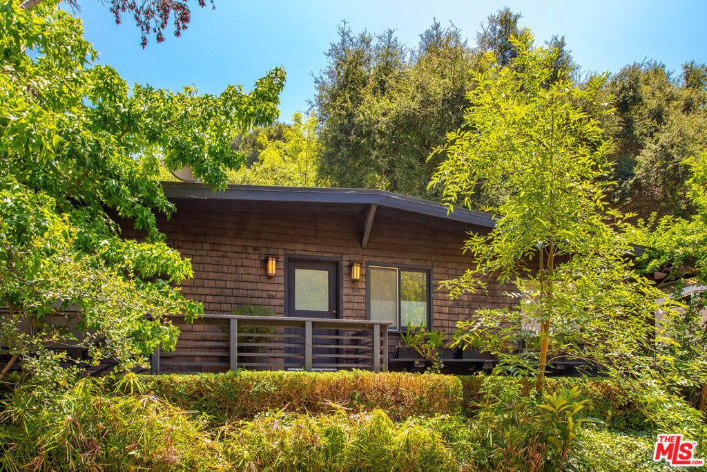 9648 Yoakum DR Beverly Hills CA 90210 | MLS #26678225 45 MLS #26678225 image #0