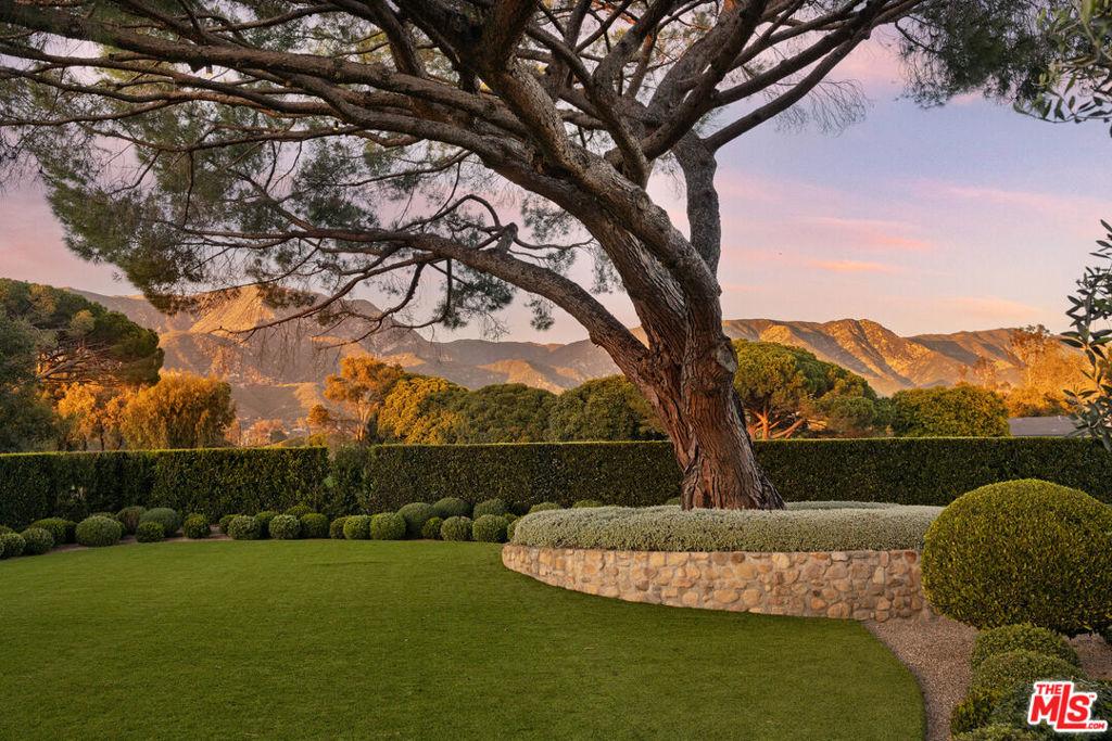 MLS #26690609 image #0