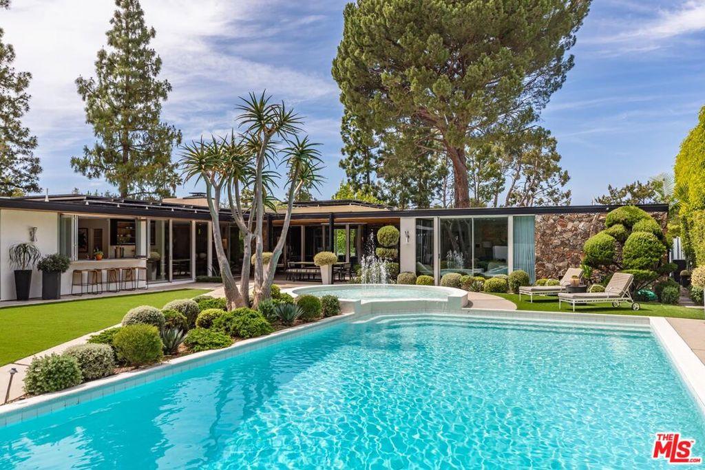 MLS #26704735 image #0