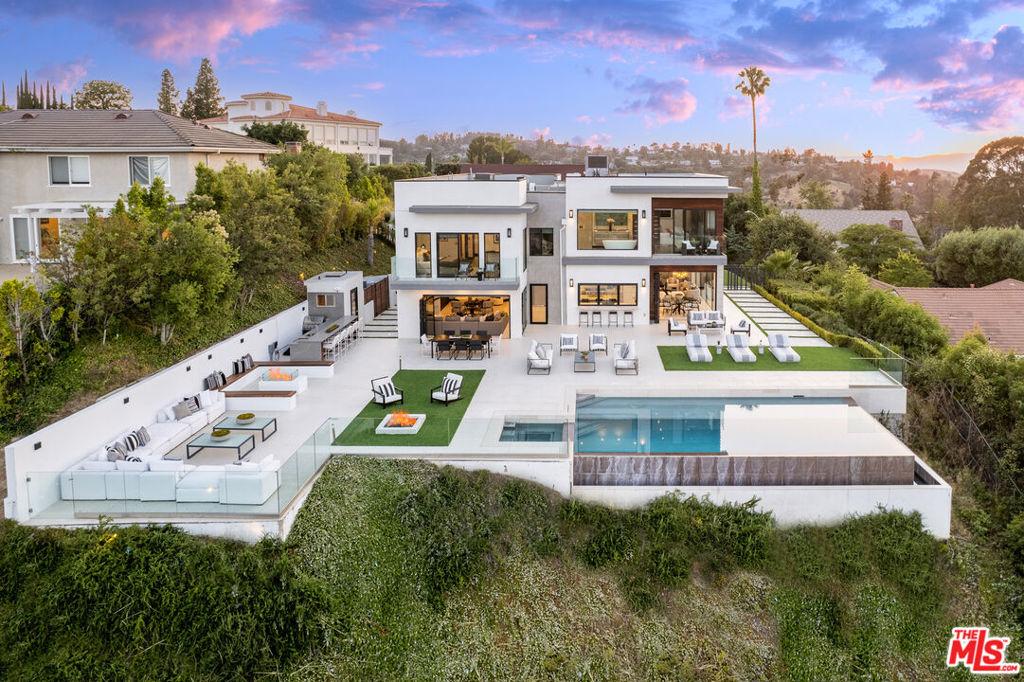 MLS #26706809 image #0
