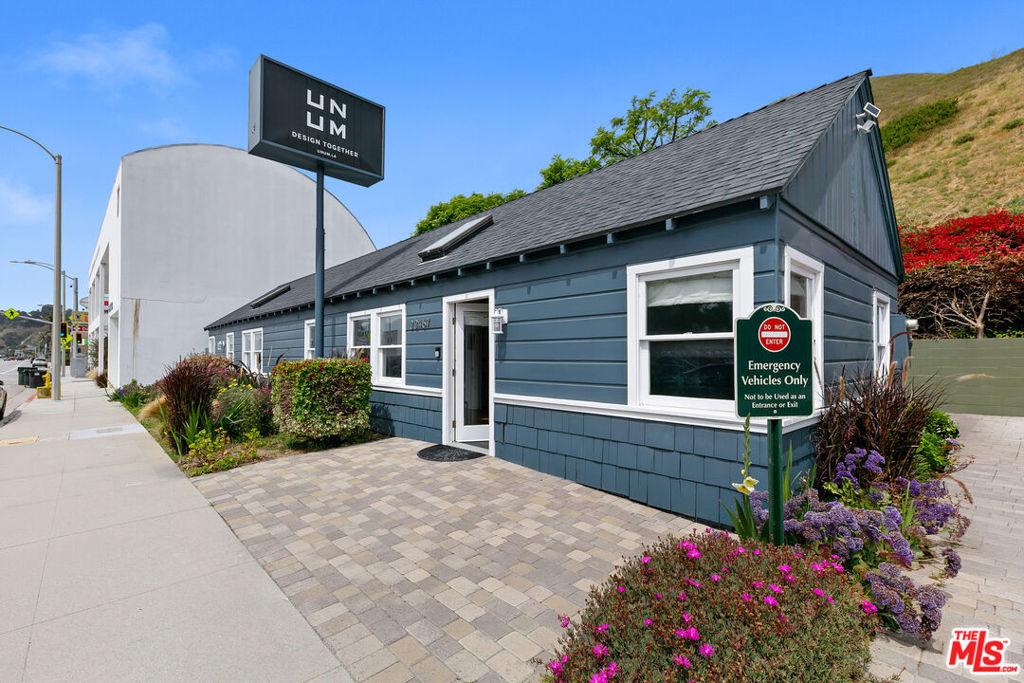 MLS #26707707 image #0