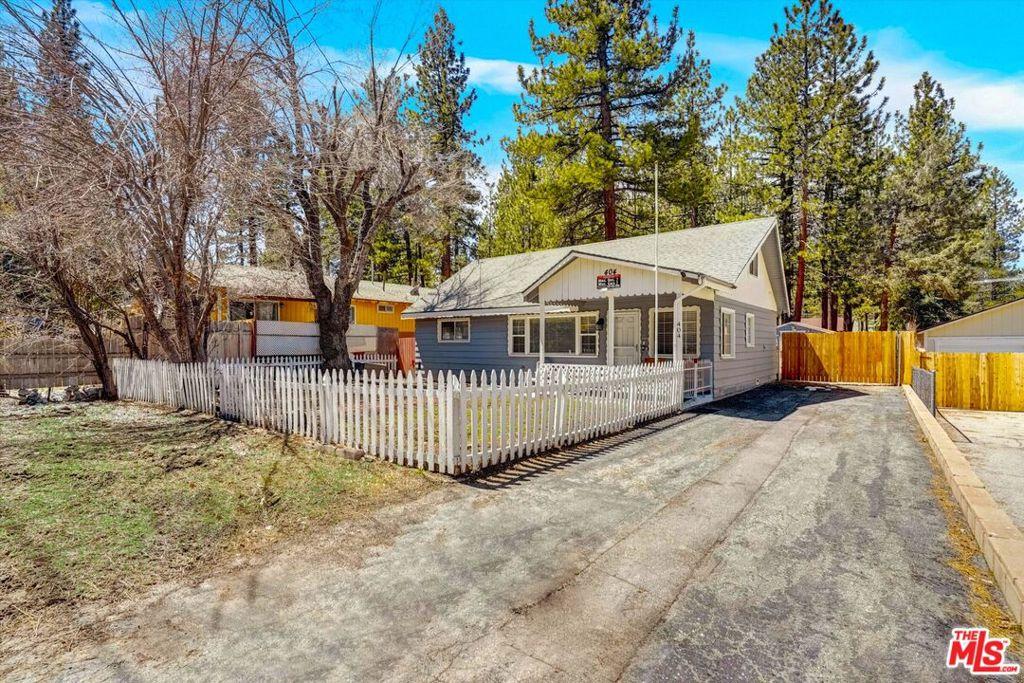 404 Oriole DR Big Bear CA 92315 | MLS #26717739 45 MLS #26717739 image #0