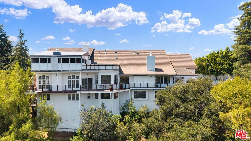 MLS #26721761 image #0