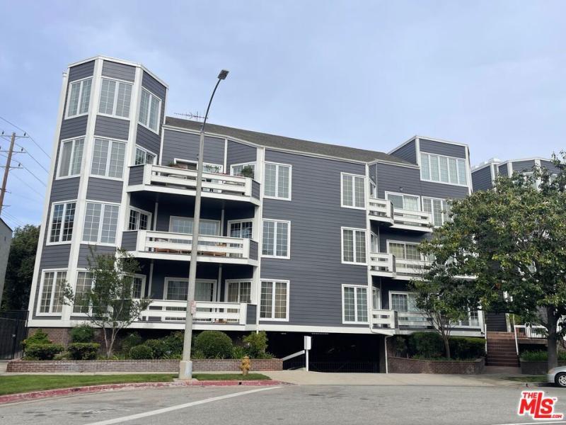 1840 Veteran AV #106 Los Angeles CA 90025 | MLS #26723087 45 MLS #26723087 image #0