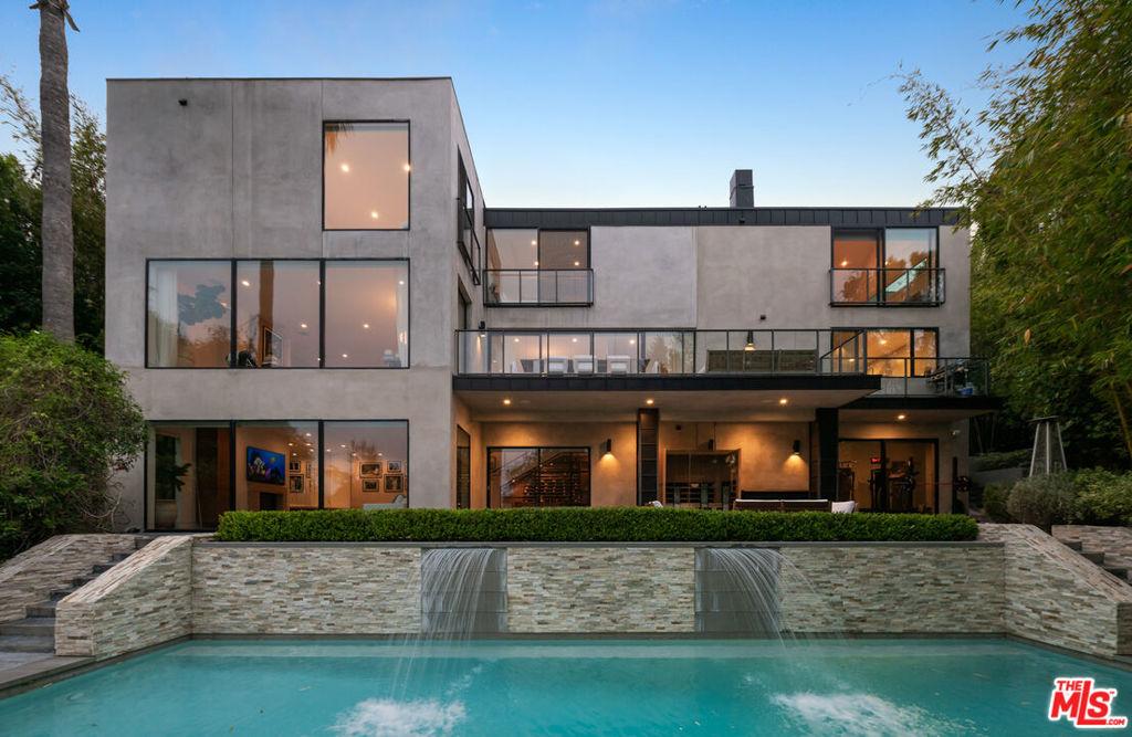 MLS #26738589 image #0